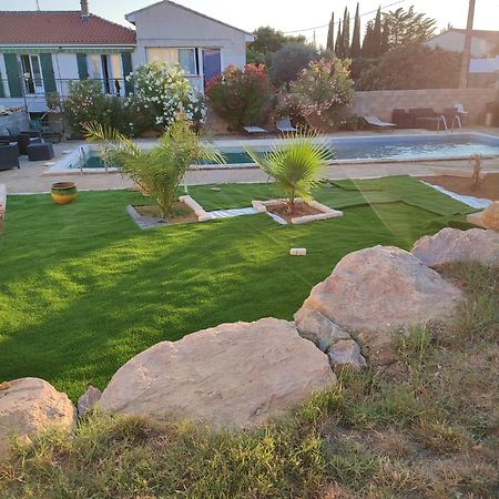Les Olivades Bed & Breakfast Magalas Bagian luar foto