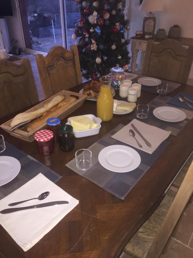 Les Olivades Bed & Breakfast Magalas Bagian luar foto